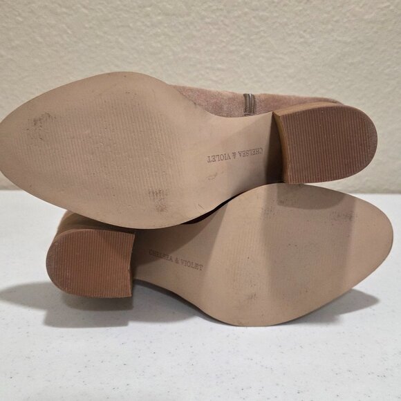 Beige Booties Women's Size 10 High Heel Suede Leather Side Zipper - Picture 10 of 10